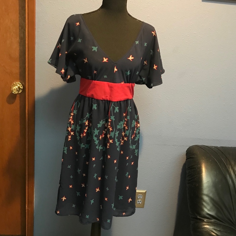 Adorable navy blue floral print dress by Fossil